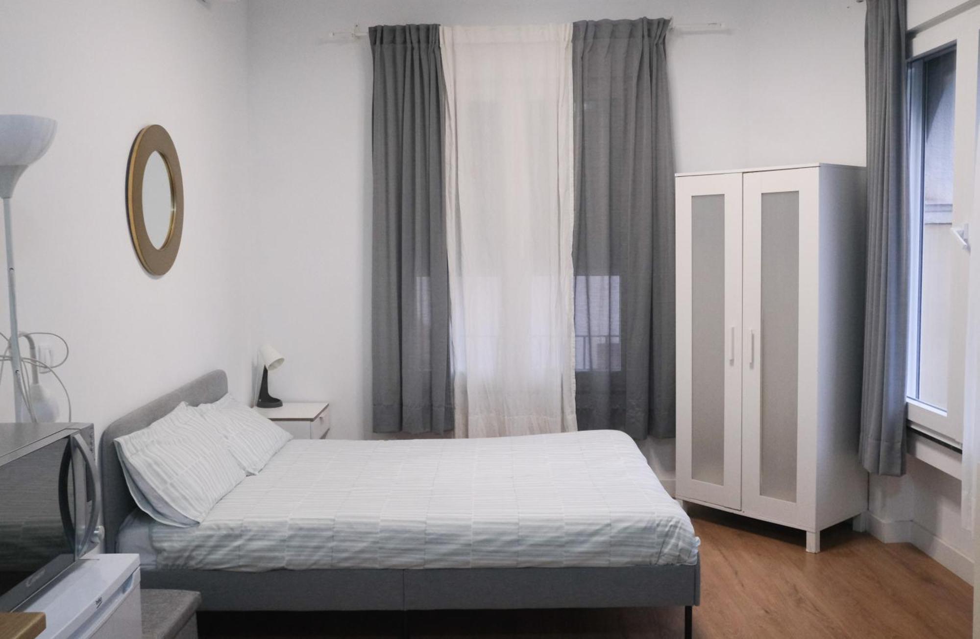 Apartamentos San Roque Seville Exterior photo
